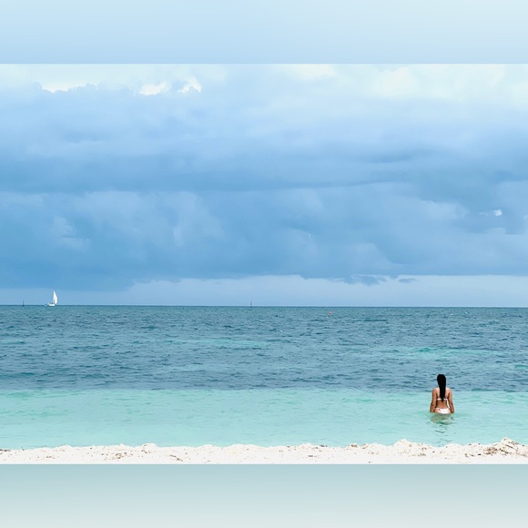 Meet your Posher, Elisa - Picture 7 of 8